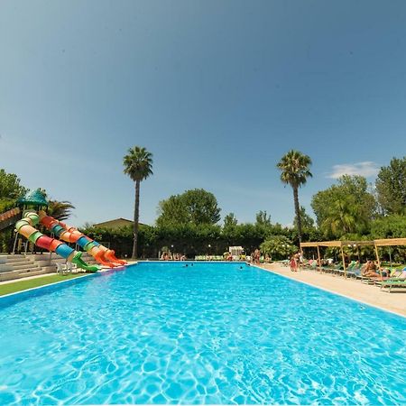 Marina Di Rossano Village Club מראה חיצוני תמונה