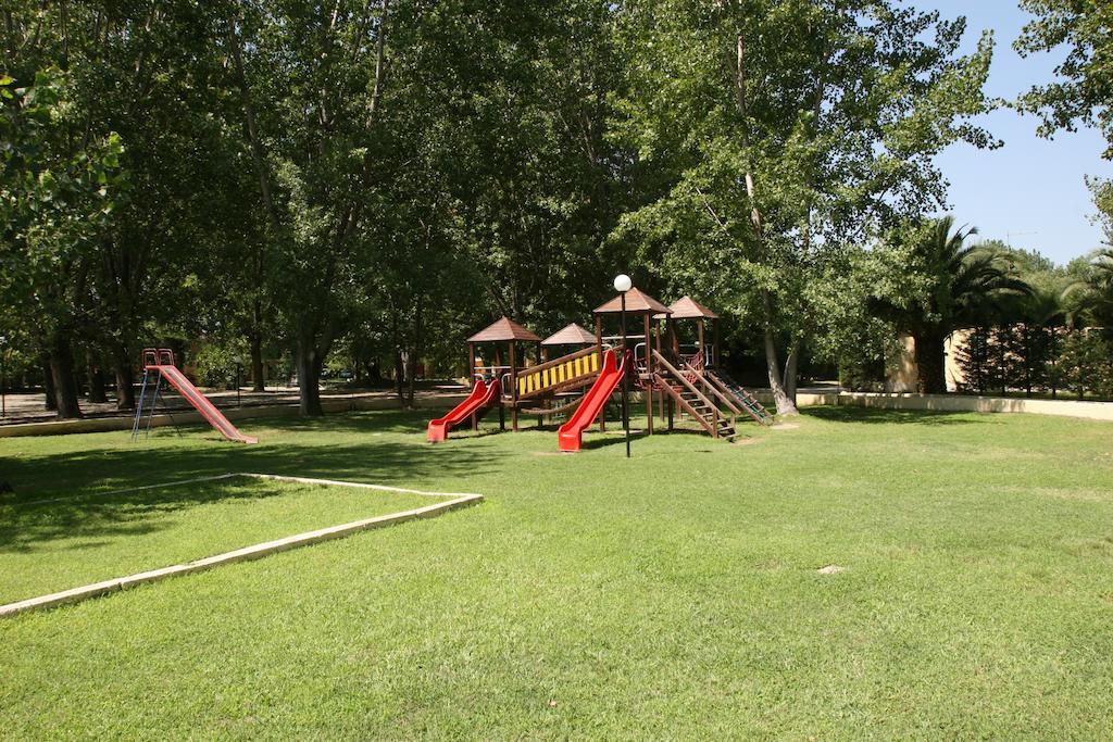Marina Di Rossano Village Club מראה חיצוני תמונה